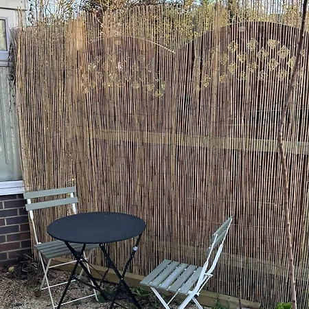 Mini With Private Patio And Free Parking Bristol